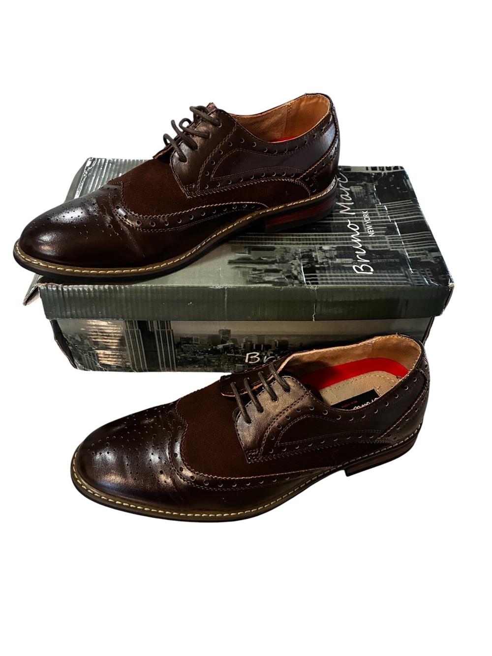 Men's Brown Wingtip Dress Shoes